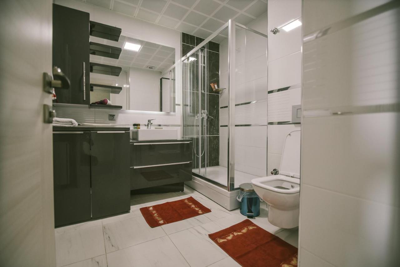 Sky Deluxe 2 Fitness&Spa Skopje Eksteriør bilde